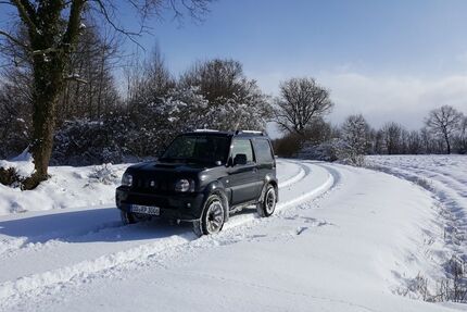 Suzuki Jimny 44.000 km 17.750 &euro; Barnitz 23858