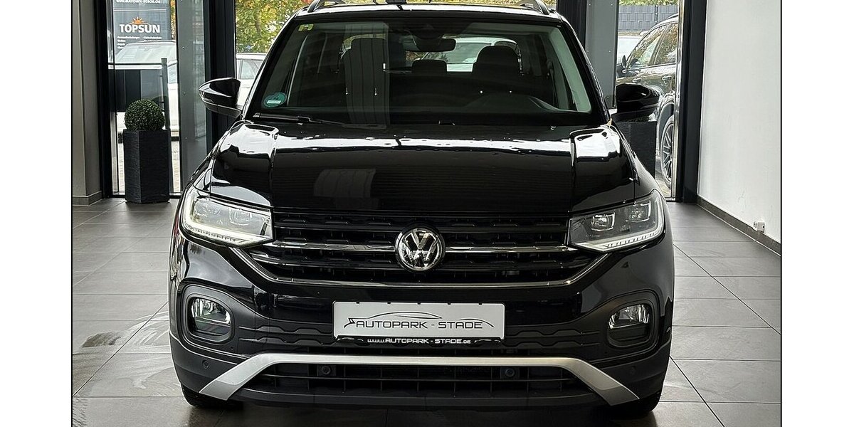 VW T-Cross Life DSG LED ACC Tempo Navi HAGEL 60.000 km 14.790 &euro; Stade 21682