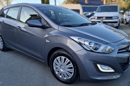Hyundai i30 89.000 km 9.300 &euro; Derenburg 38895