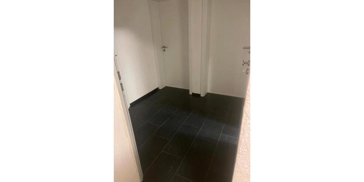 Mehrfamilienhaus, Wohnhaus Engen - 5 Zimmer, 130 m&sup2;, 1.300&euro; | Angebot:25634542