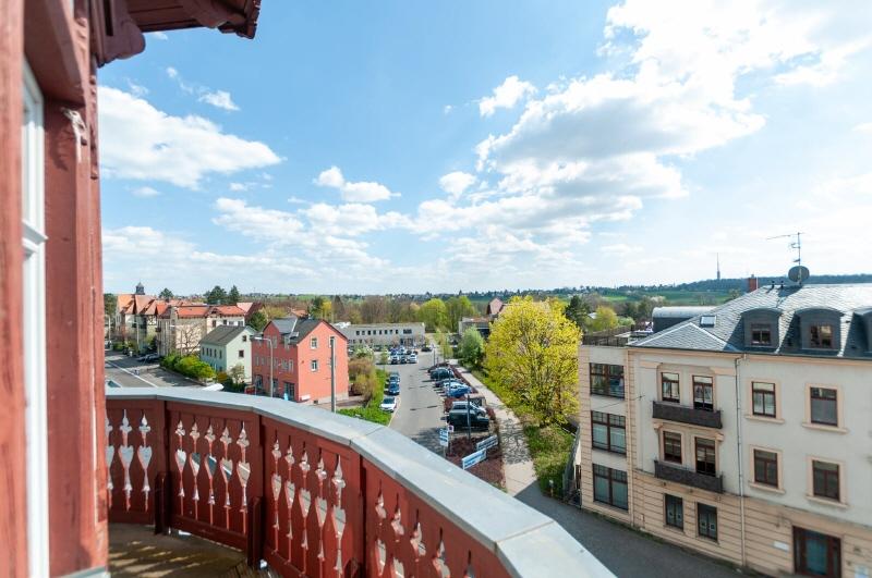 Dachgeschoßwohnung Dresden Loschwitz - 3 Zimmer, 101 m&sup2;, 1.165&euro; | Angebot:26288747