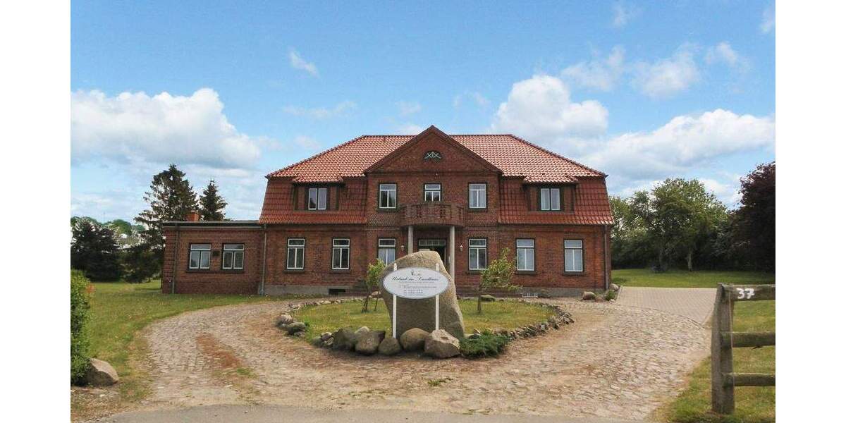 Etagenwohnung Kalkhorst Warnkenhagen - 2 Zimmer, 60 m&sup2;, 540&euro; | Angebot:24332900