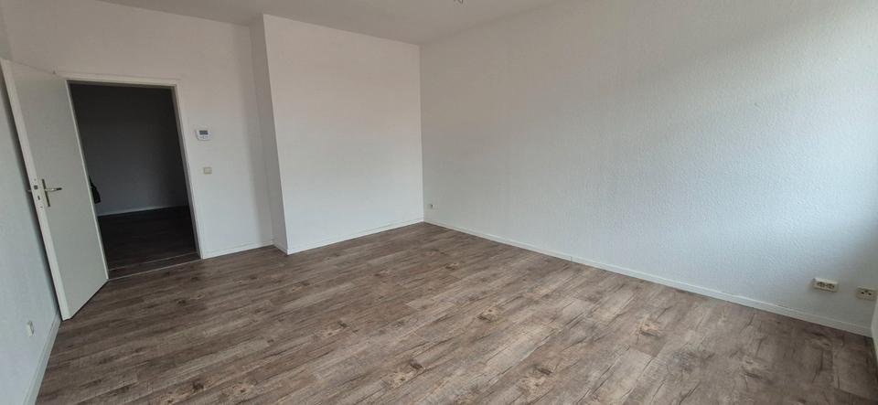 Etagenwohnung Finsterwalde - 1 Zimmer, 56 m&sup2;, 388&euro; | Angebot:26165731