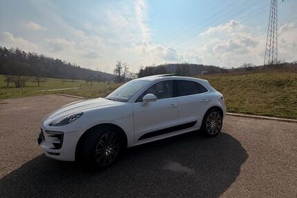 Porsche Macan 78.300 km 42.900 &euro; Pforzheim 75177