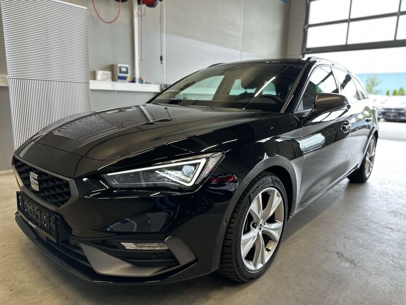 Seat Leon 20.335 km 27.500 € Memmingen 87700