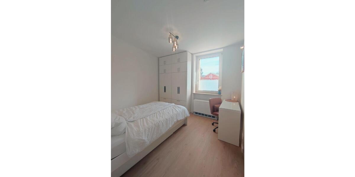 Erdgeschoßwohnung Stuttgart Stuttgart-Ost - 2 Zimmer, 26 m&sup2;, 1.150&euro; | Angebot:25976509