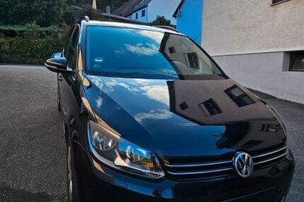 VW Touran 214.000 km 6.700 € Billigheim 74842