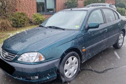 Toyota Avensis 183.790 km 2.490 &euro; Münster 48157