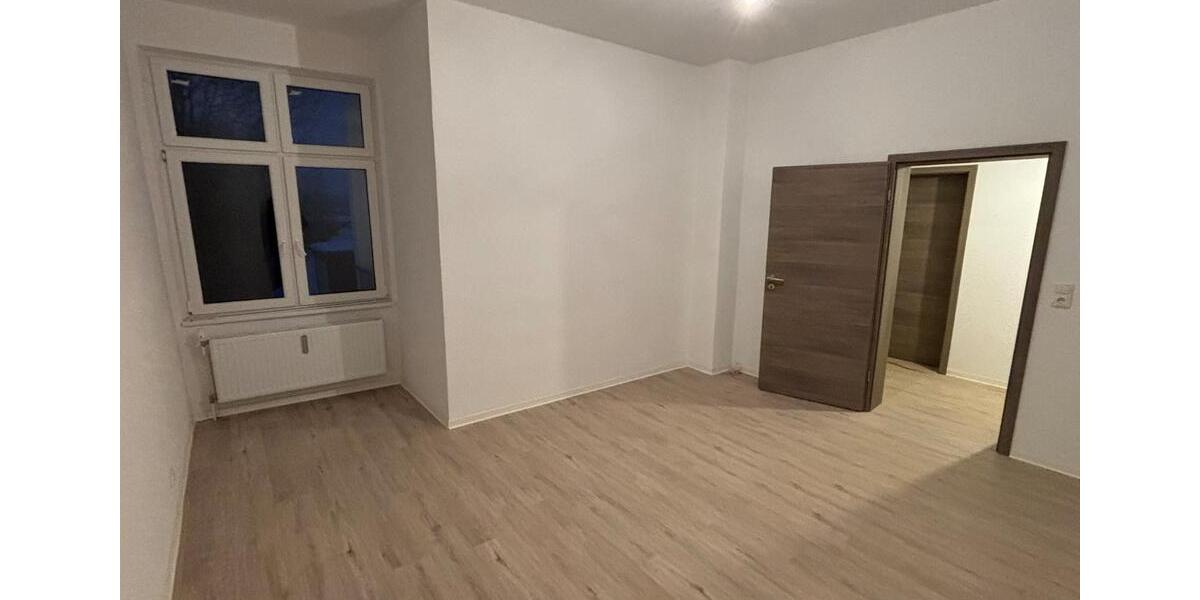 Etagenwohnung Heide - 3 Zimmer, 80 m&sup2;, 870&euro; | Angebot:25571416