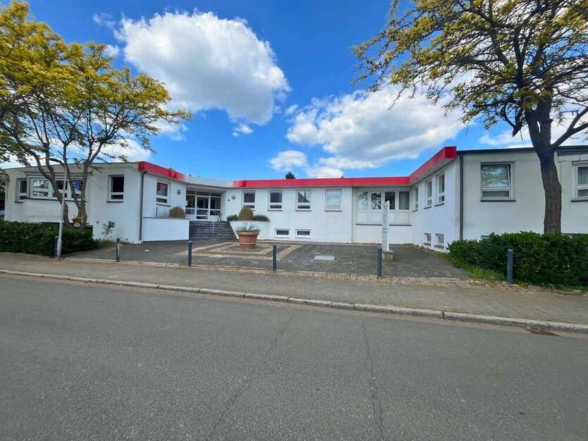 Büro in Bremen Hemelingen 12.600 € 1260 m²