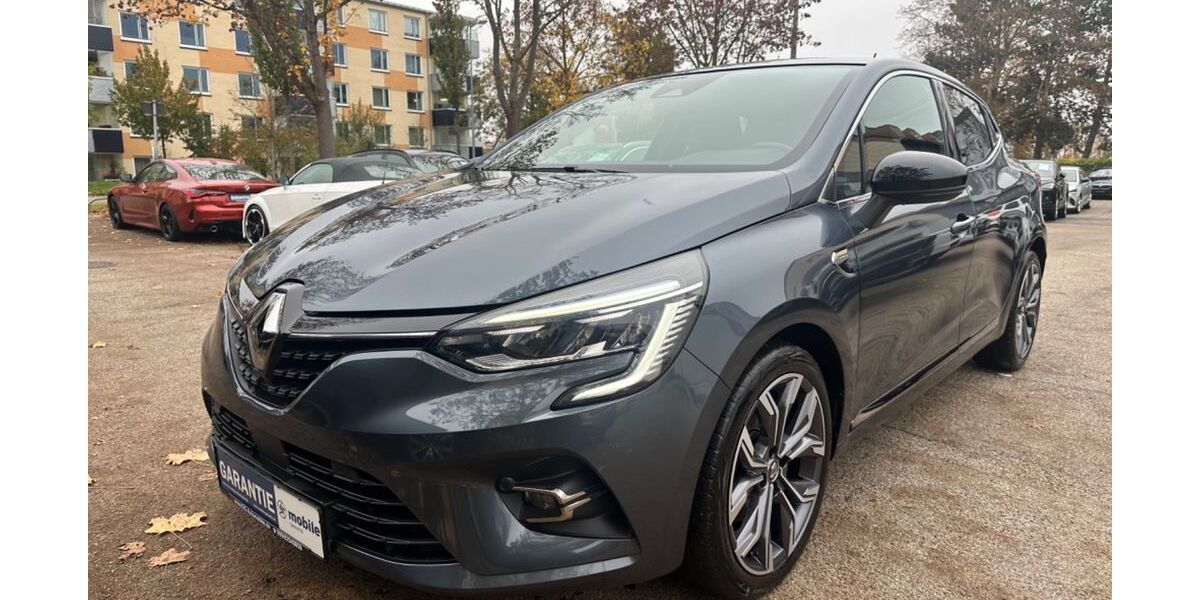 Renault Clio 89.550 km 14.800 € München 81243