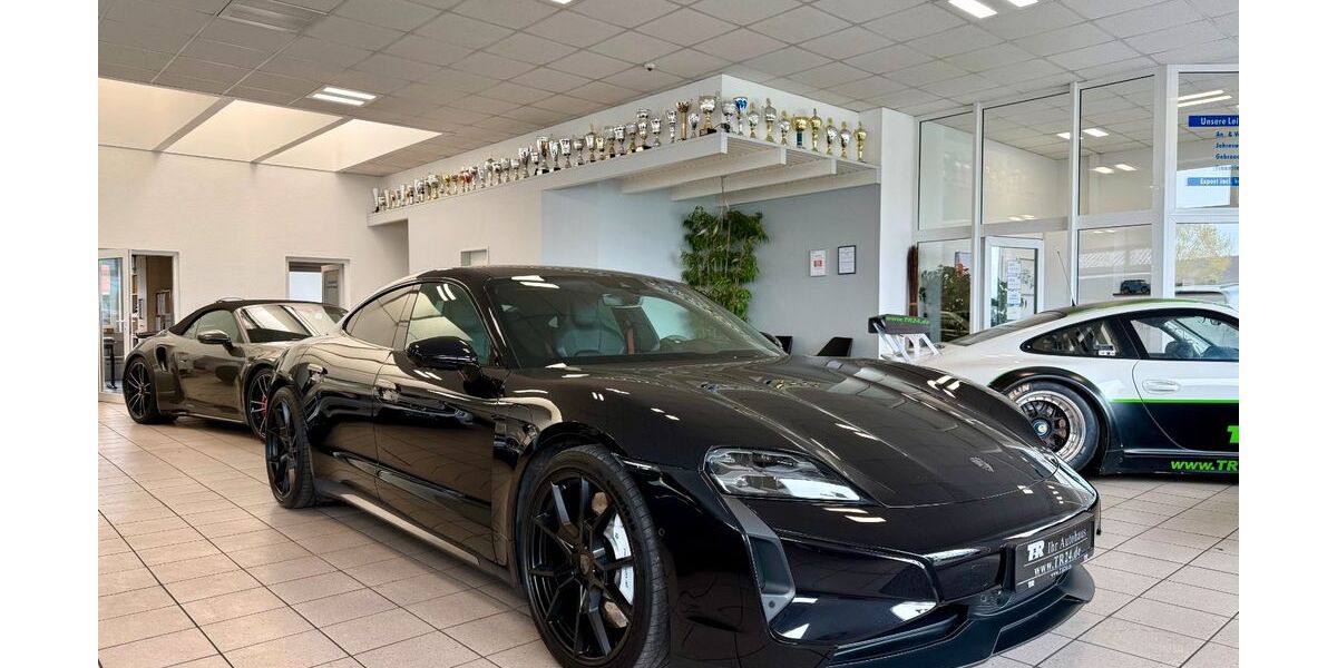 Porsche Taycan 29.501 km 129.850 &euro; Stuhr-Bremen 28816