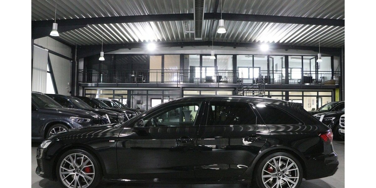 Audi A4 Avant 40 TDI Q S-LINE-COMPETITION-PLUS BLACK 125.000 km 28.777 &euro; Hamm 59077