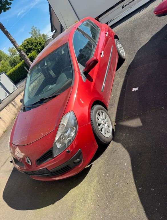 Clio