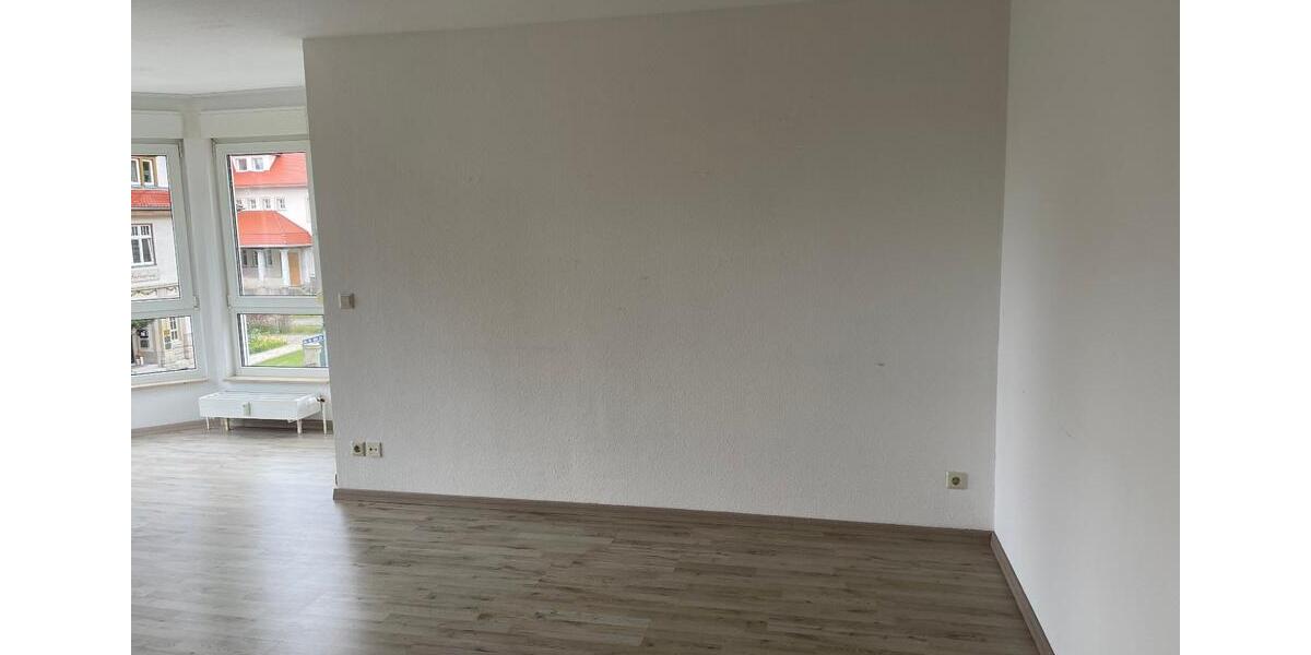 Etagenwohnung Falkenstein/Vogtland Vogtland - 2 Zimmer, 45 m&sup2;, 48.000&euro; | Angebot:26738157