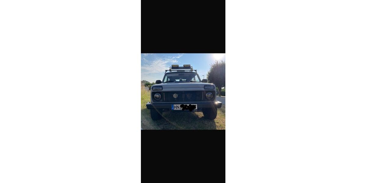 Lada Niva 47.000 km 17.700 &euro; Bad Rappenau 74906