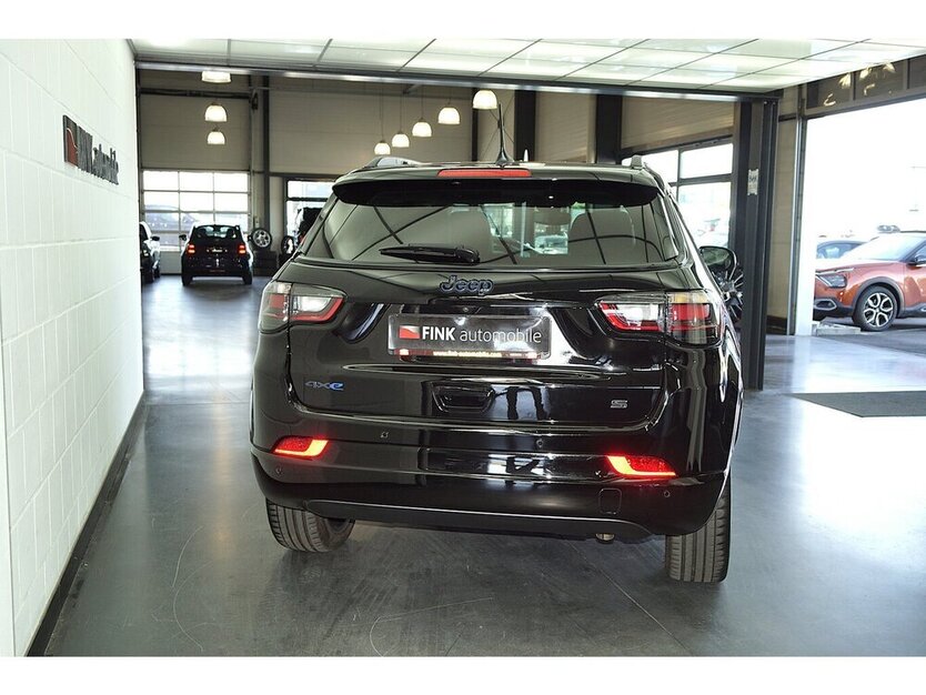 Compass °IIIII° S Plug-In Hybrid 4WD FULL LED