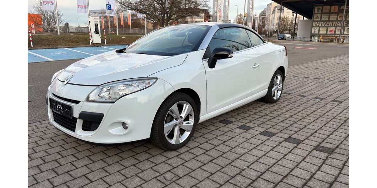 Renault Megane 97.500 km 6.599 &euro; Fellbach - Stuttgart 70736