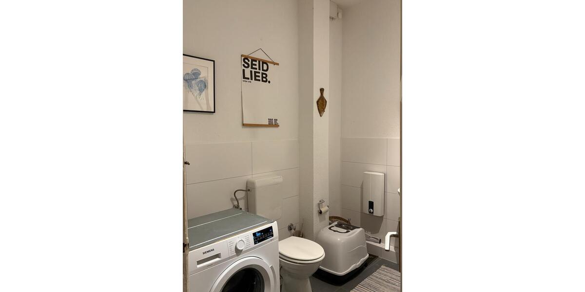 Etagenwohnung Flensburg - 5 Zimmer, 132 m&sup2;, 1.329&euro; | Angebot:24589193