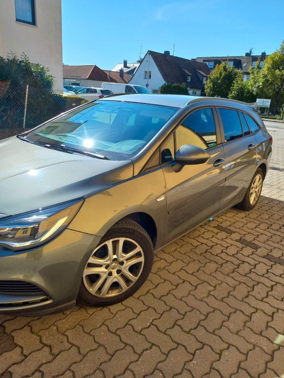 Opel Astra 146.000 km 7.599 € Nürnberg 90475