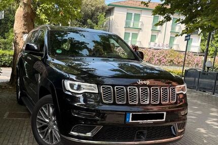 Jeep Grand Cherokee 137.626 km 15.600 € Andernach 56626