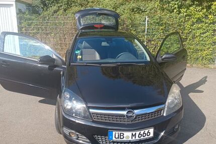 Opel Astra 194.000 km 2.300 € Radolfzell 78315