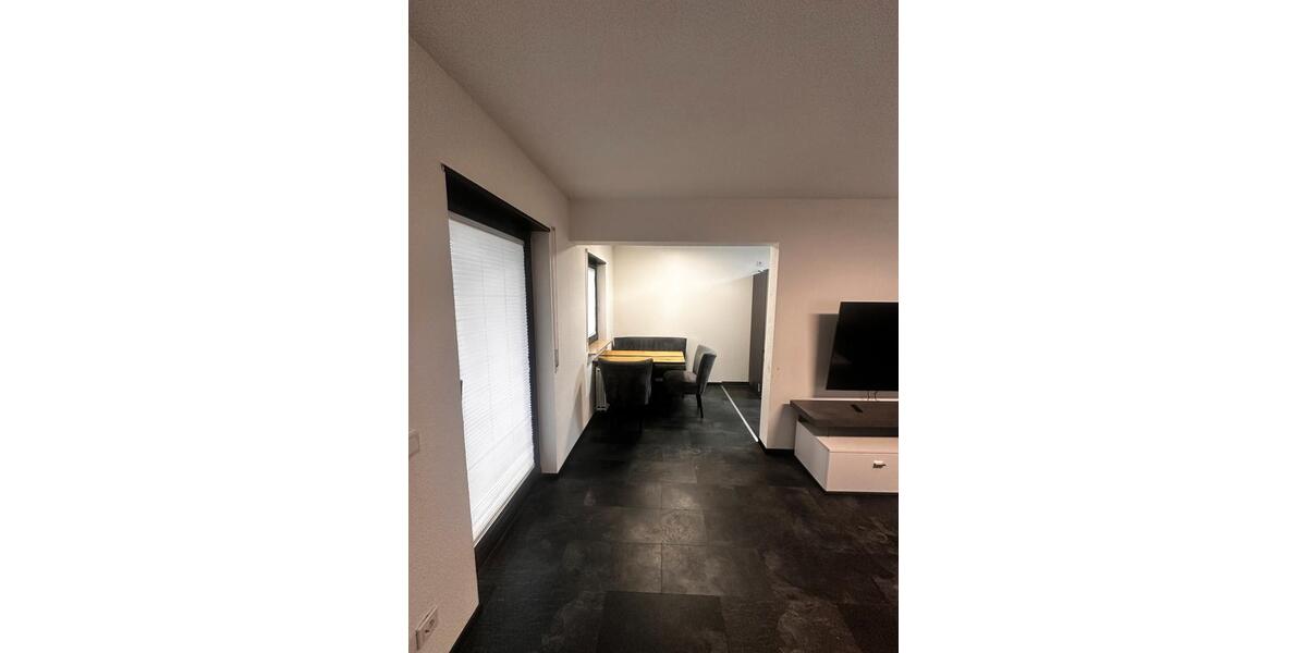 Etagenwohnung Schwieberdingen - 2.5 Zimmer, 73 m&sup2;, 1.200&euro; | Angebot:24675552