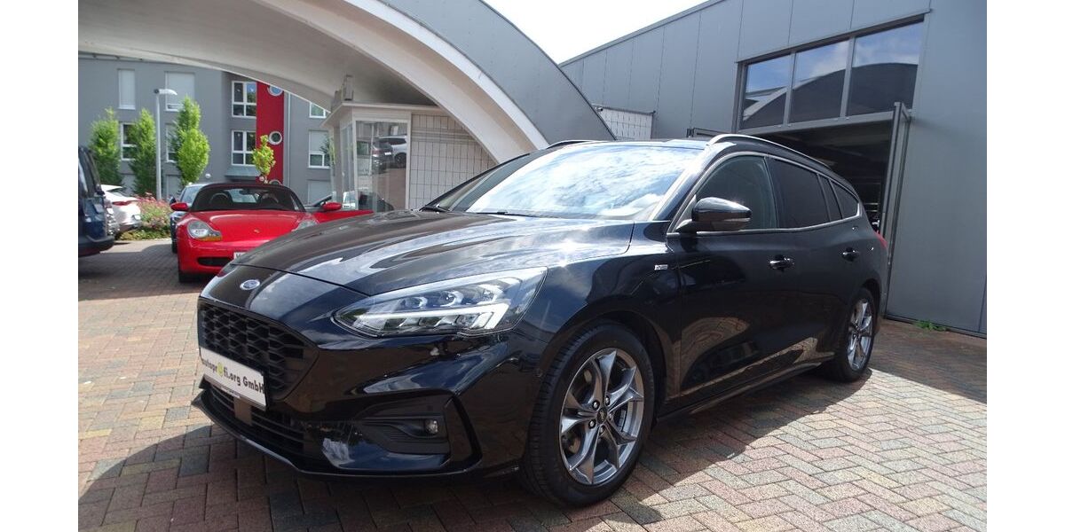 Ford Focus 40.215 km 17.700 &euro; Hofgeismar 34369