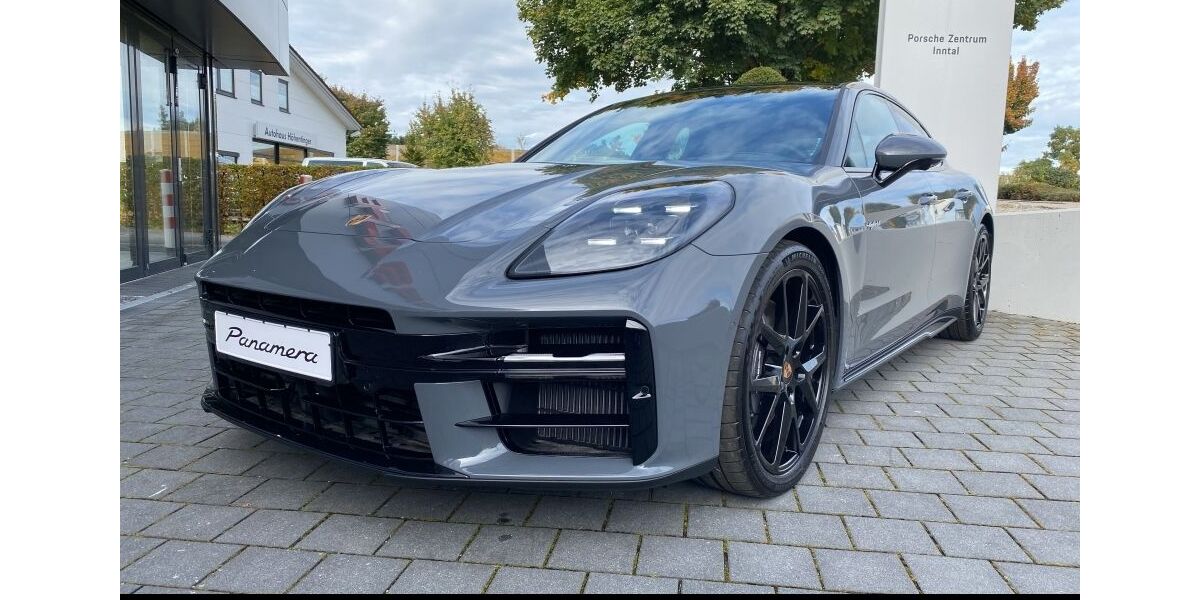 Porsche Panamera 4.900 km 146.790 &euro; Raubling 83064
