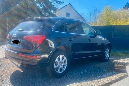 Audi Q5 229.000 km 8.900 &euro; Hannover 30159