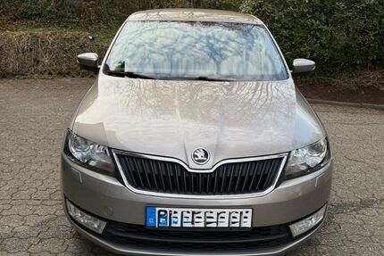 Skoda Rapid 113.000 km 11.500 &euro; Wipperfürth 51688