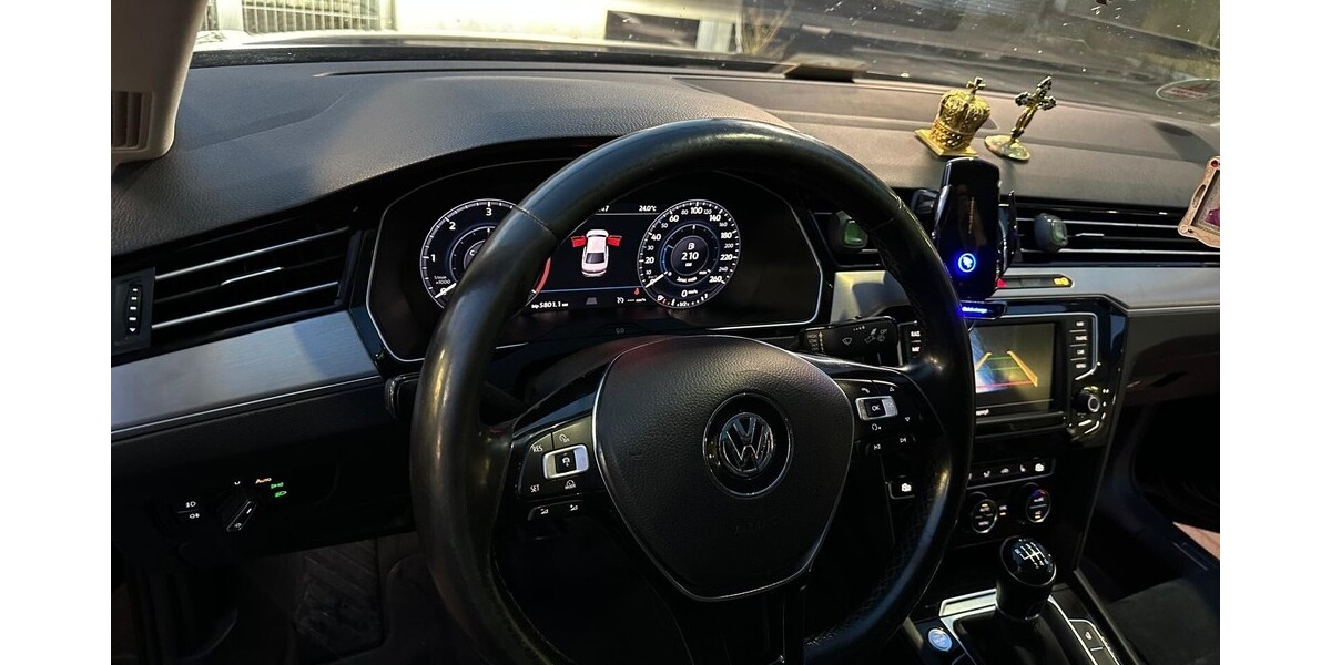 VW Passat 197.000 km 13.000 € Berlin 10178