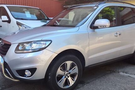 Hyundai SANTA FE 194.500 km 6.000 &euro; Berlin 10247