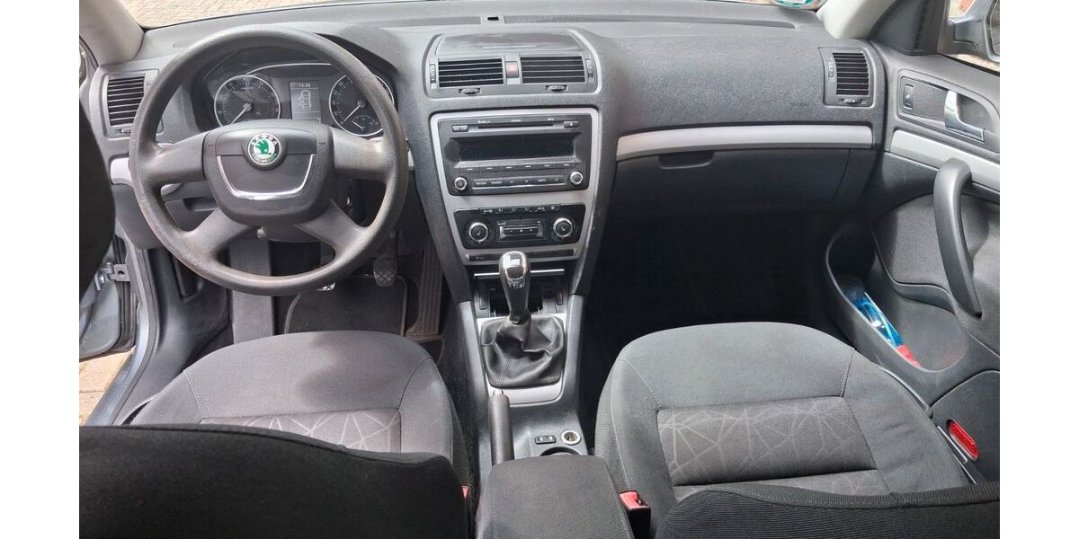 Skoda Octavia 200.000 km 4.700 &euro; Weeze 47652