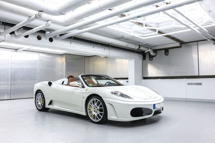 F430