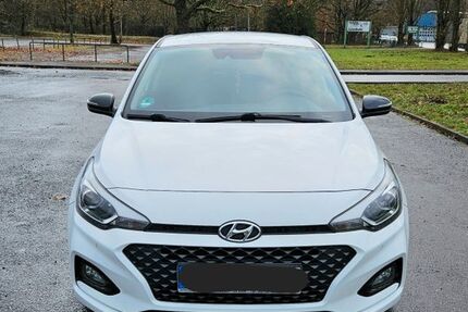 Hyundai i20 151.000 km 7.000 &euro; Wolsfeld 54636