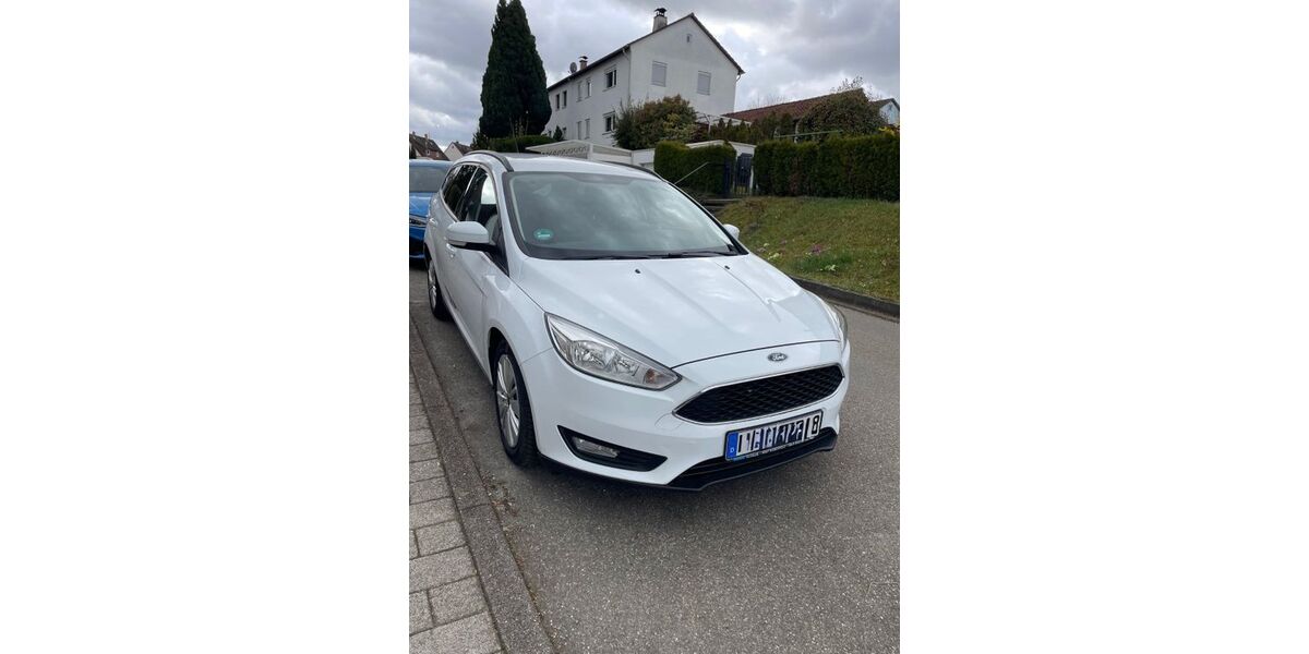 Ford Focus 112.000 km 9.300 &euro; Schwieberdingen 71701