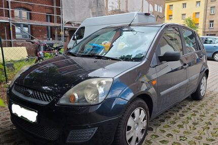 Ford Fiesta 176.000 km 1.000 &euro; Fürth 90763