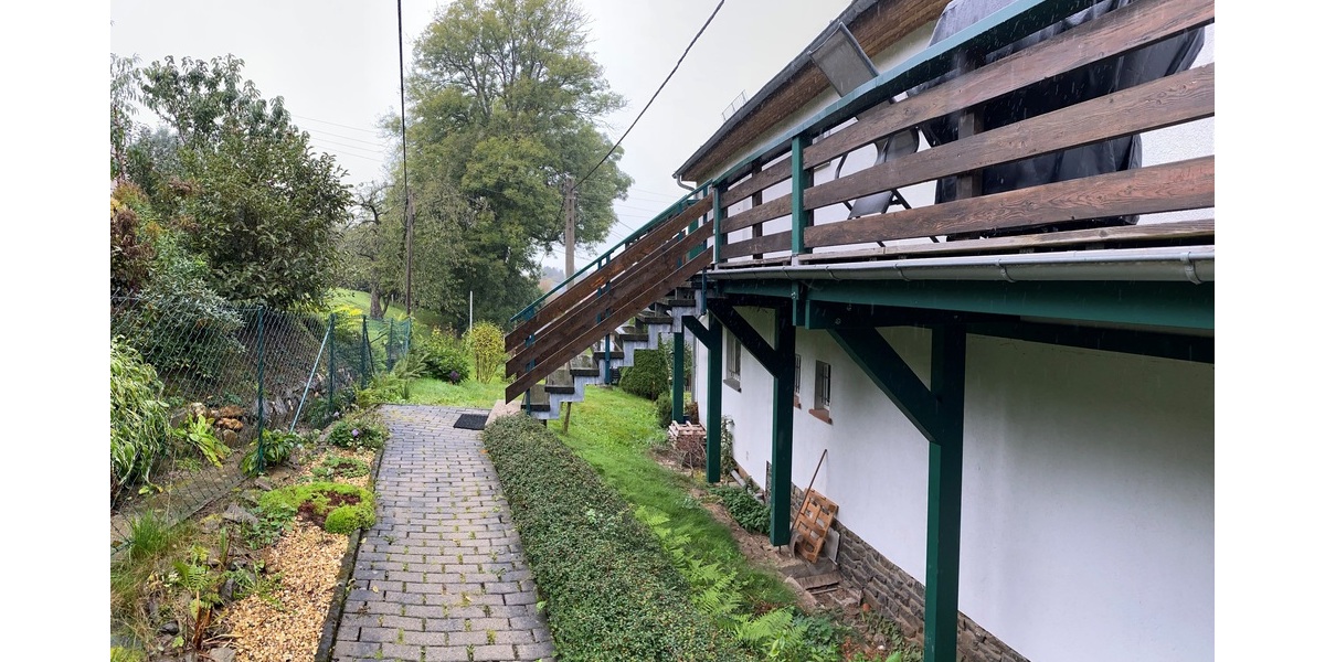 Mehrfamilienhaus mit 3 Wohnungen + 1 Gewerbe oder 1 Wohnung im EG - Mehrfamilienhaus, Wohnhaus Frankenberg | Angebot:26975157