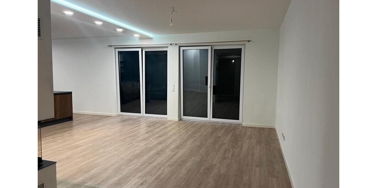 Erdgeschoßwohnung Emstek - 3 Zimmer, 140 m&sup2;, 1.450&euro; | Angebot:26388313