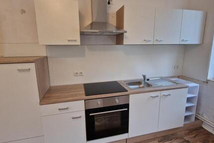 4-Zimmer Wohnung in Flensburg, neue Küche + E-Geräte, Badewanne 4 zimmer