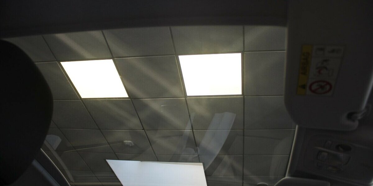 Peugeot 208 PureTech 82 Style - Panorama - 88.339 km 7.980 &euro; Euskirchen 53881