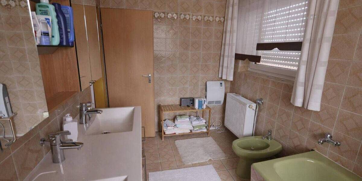 Einfamilienhaus Burglengenfeld - 5 Zimmer, 160 m&sup2;, 495.000&euro; | Angebot:26028266