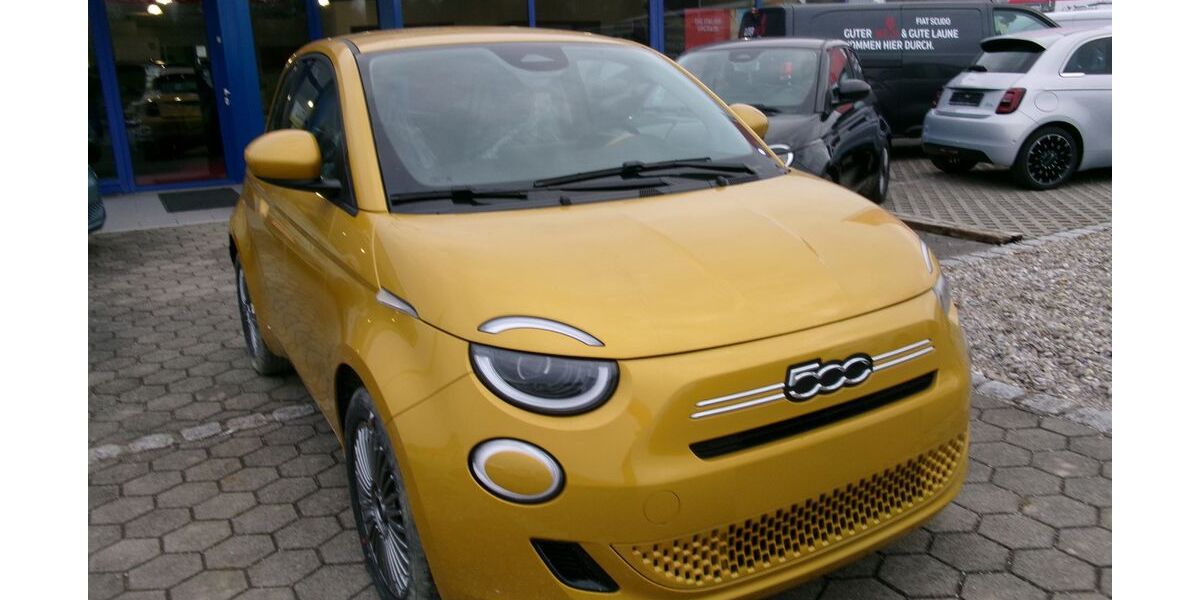 Fiat 500 2.000 km 19.980 &euro; Augsburg 86179