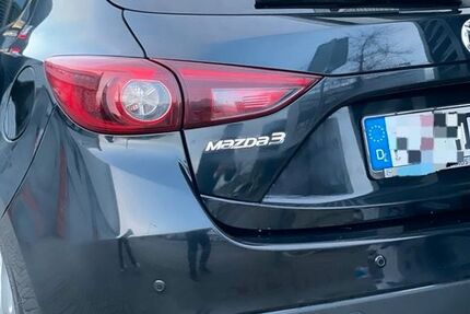 Mazda 3 260.844 km 5.500 &euro; Köln 50997