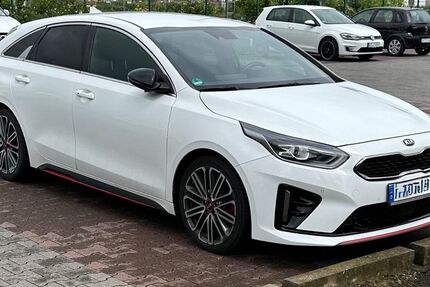 Kia pro ceed / ProCeed 82.000 km 21.500 &euro; Wendelsheim 55234