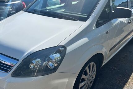 Opel Zafira 221.000 km 2.499 &euro; Köln 51145