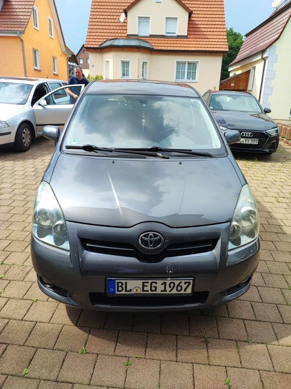 Corolla Verso