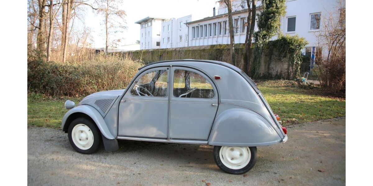 Citroen 2 CV 44.175 km 25.900 &euro; Koblenz 56070