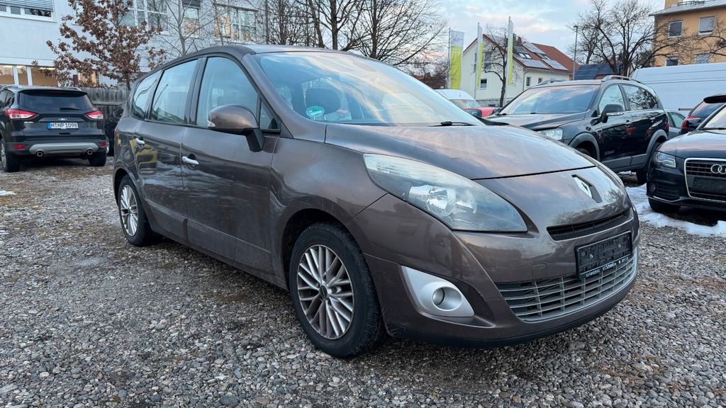 Renault Scenic 167.967 km 2.600 &euro; Fürstenfeldbruck 82256
